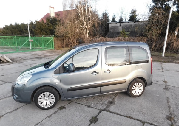 Citroen Berlingo cena 24900 przebieg: 220000, rok produkcji 2009 z Jarosław małe 379